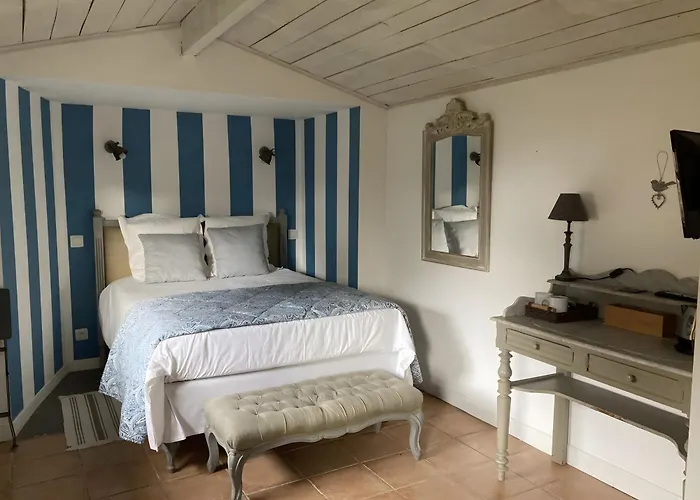 Le Clos Du Gorion - D'hote ベッド・アンド・ブレックファスト